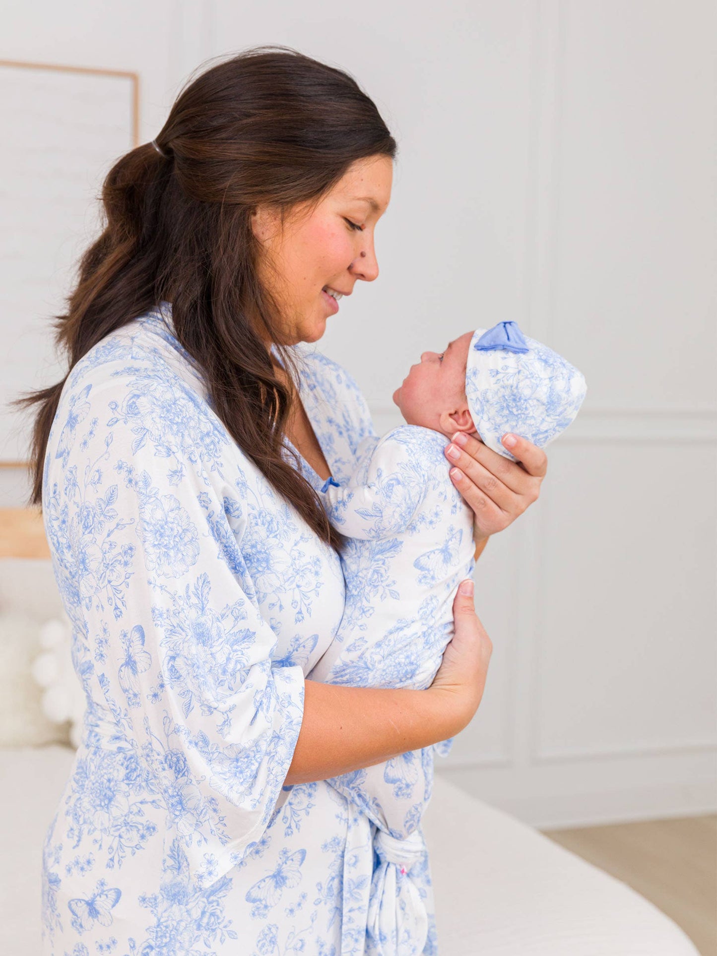 Baby Girls Periwinkle Blue Butterfly Garden Toile Bamboo Viscose Ruffle Knotted Sleep Gown & Hat Set