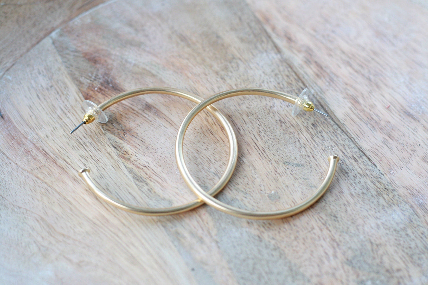 Medium Skinny Everyday Gold Hoops | Classic Hoop Earrings