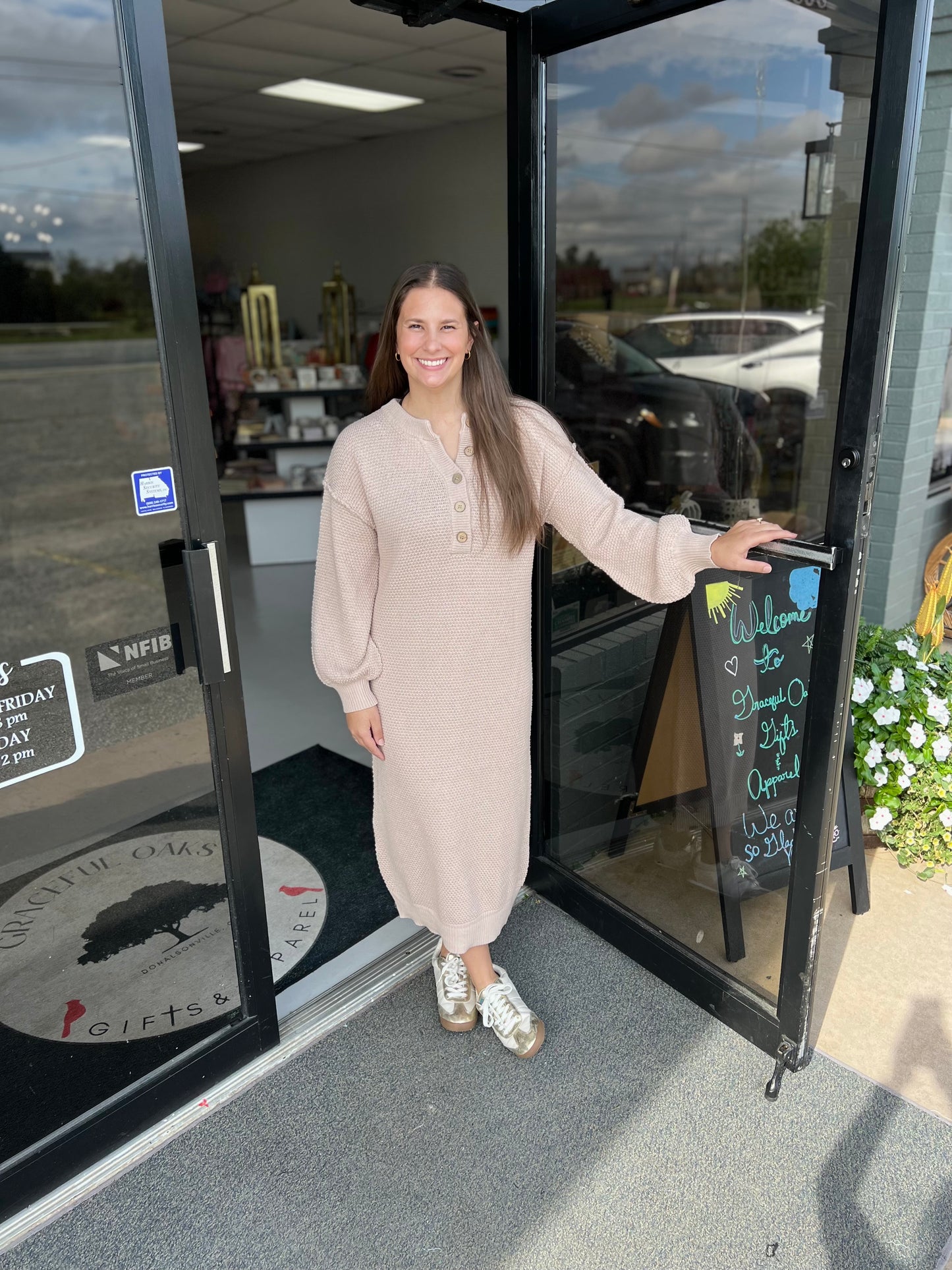 Entro Dresses Taupe Swtr Midi