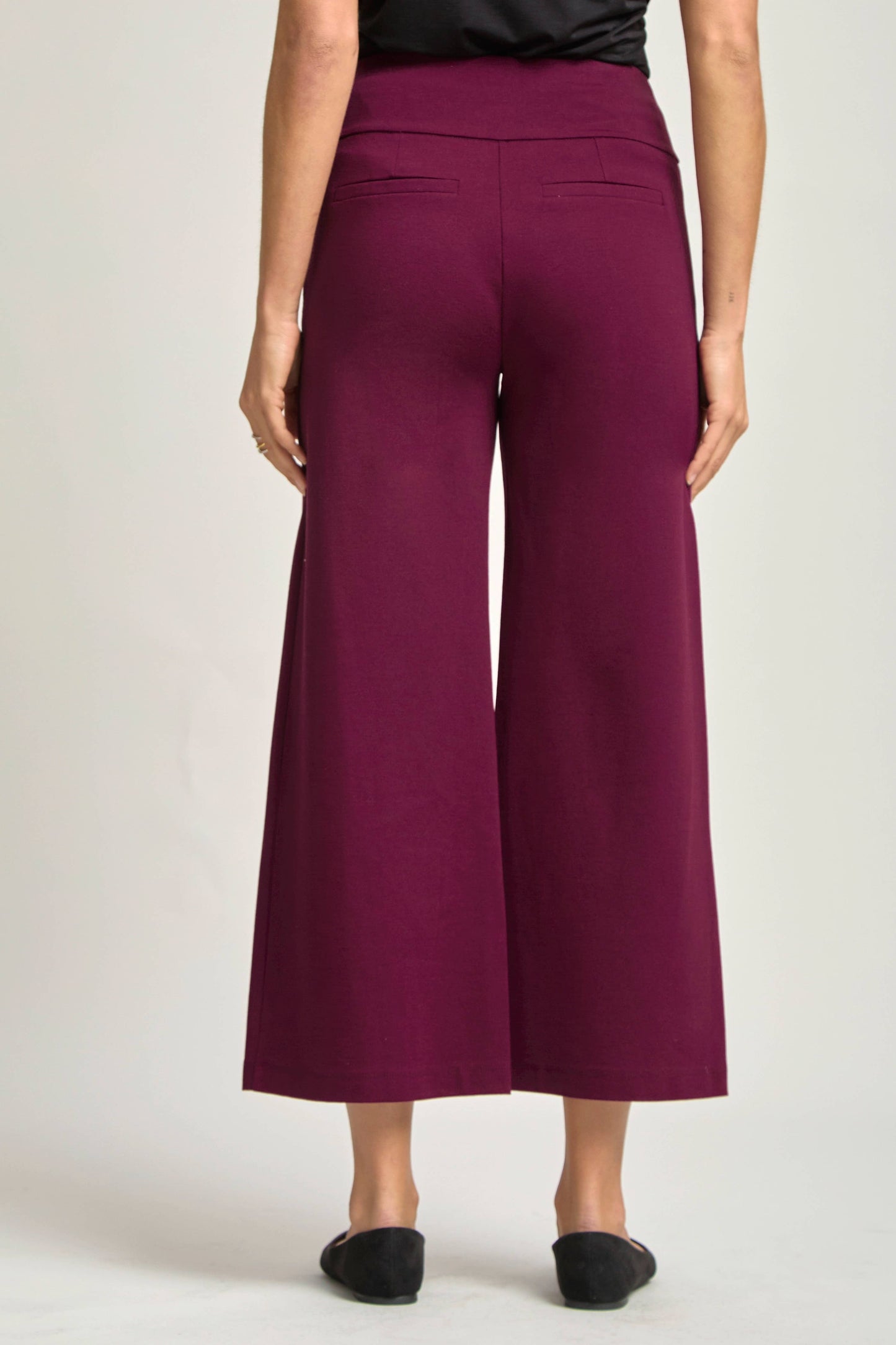Magic Wide Cropped Pants