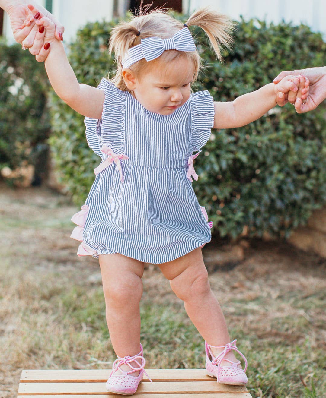 Baby Girls Classic Blue Seersucker Classic Ruffle Bubble Romper