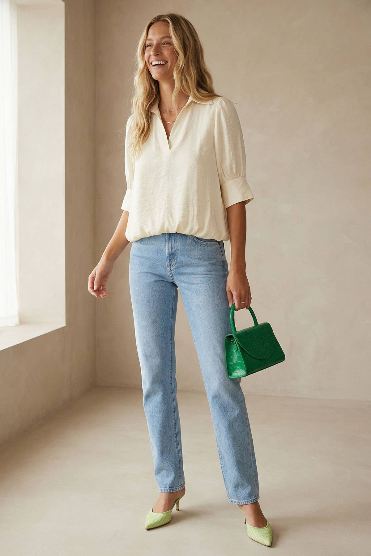 Half Sleeve Hi-lo Bubble Hem Blouse