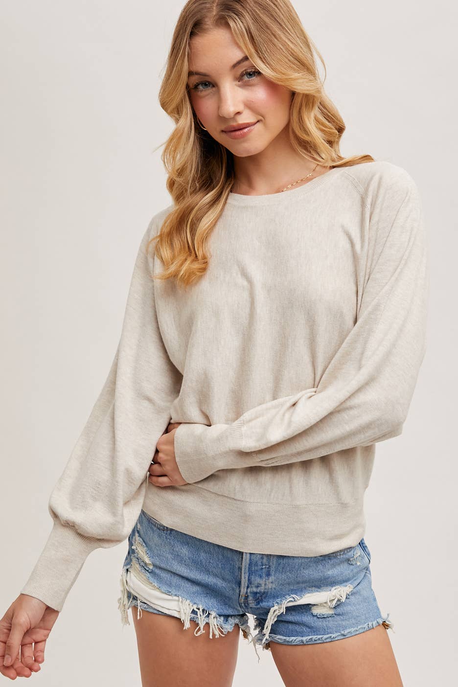 LIGHTWEIGHT KNIT SWEATER PULLOVER