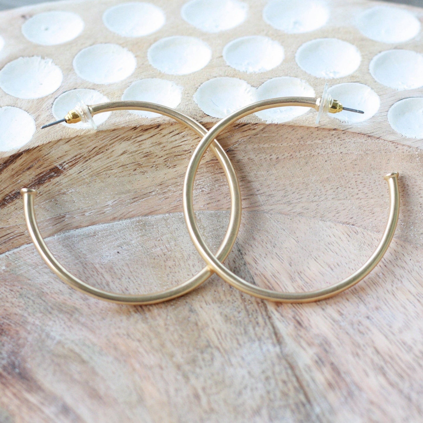 Medium Skinny Everyday Gold Hoops | Classic Hoop Earrings