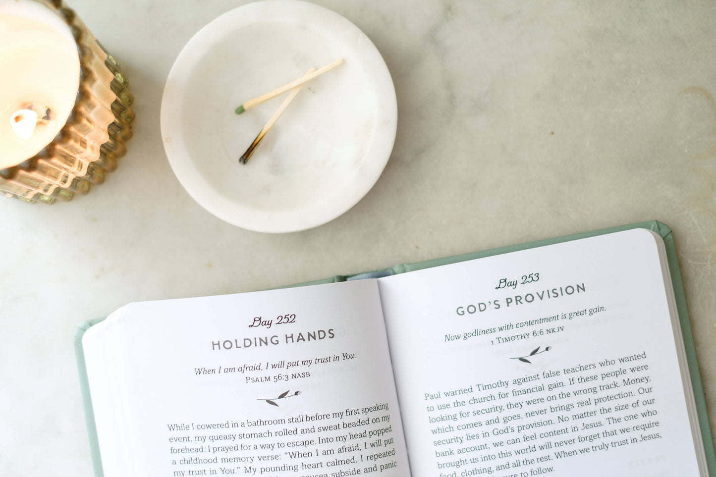 One Devotion a Day for Women