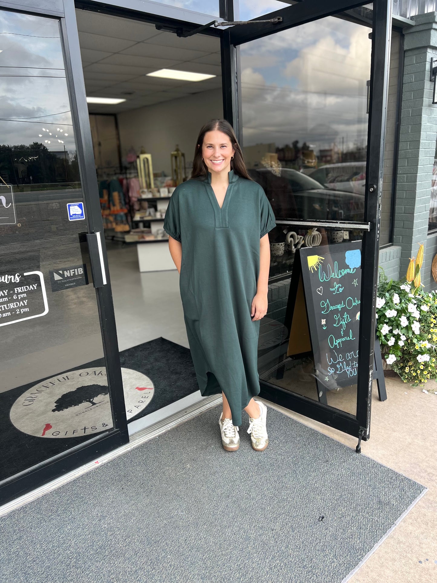 Entro Dresses Scuba w/curved Hem