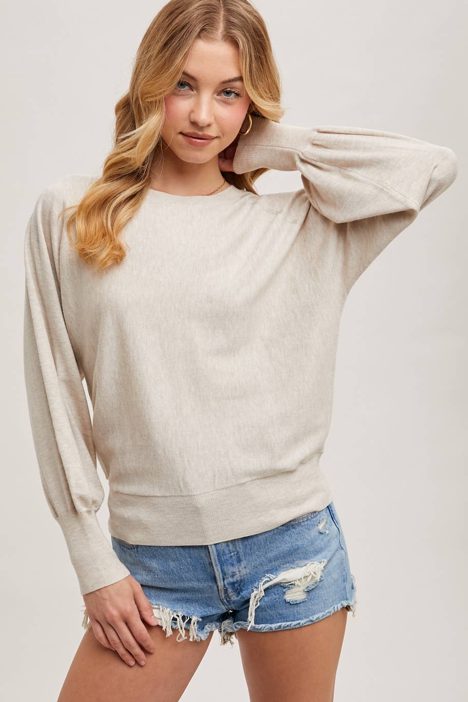 LIGHTWEIGHT KNIT SWEATER PULLOVER