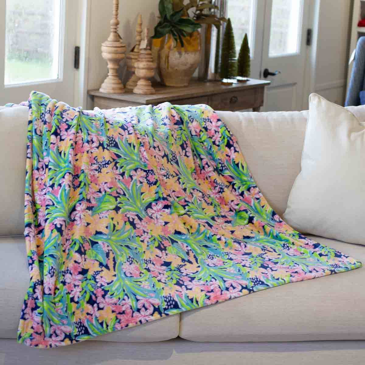 Grenada Throw   Royal/Multi   50x60