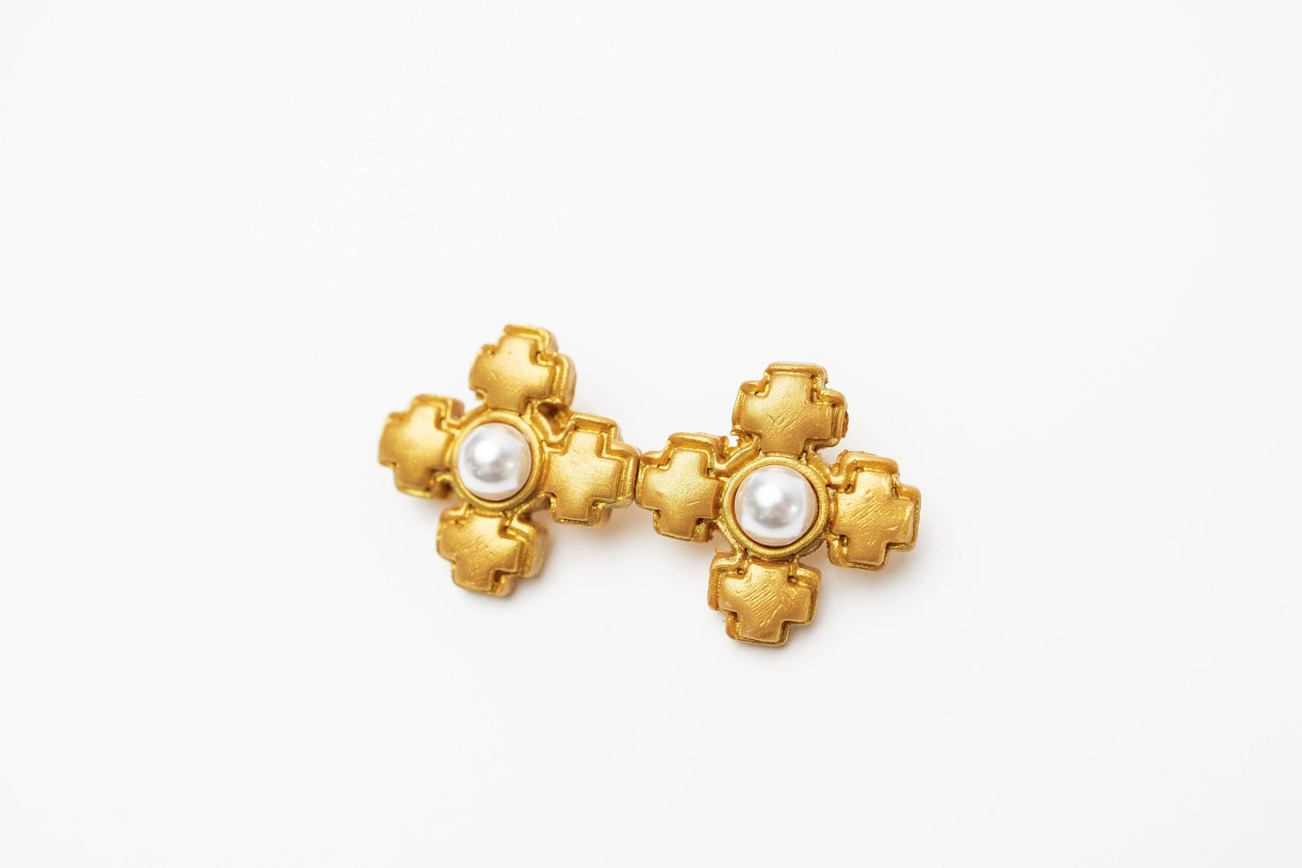 Becky Pearl Studs