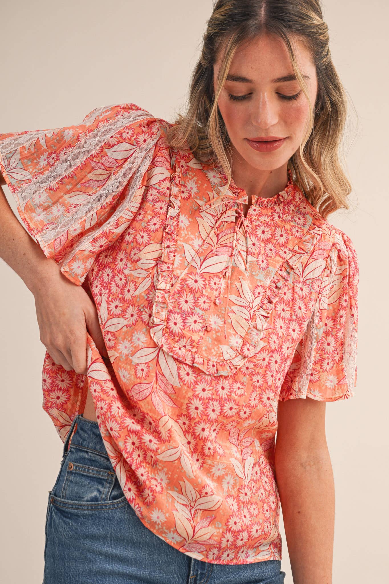 EXCLUSIVE FLORAL PRINT LACE TRIM TOP MTP4828