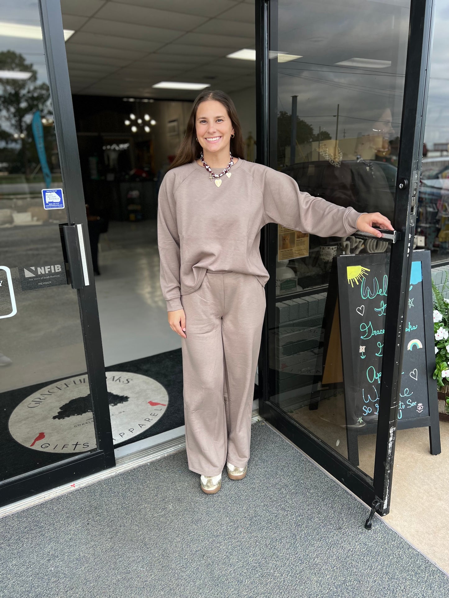 Scuba Crewneck Pullover & Pants