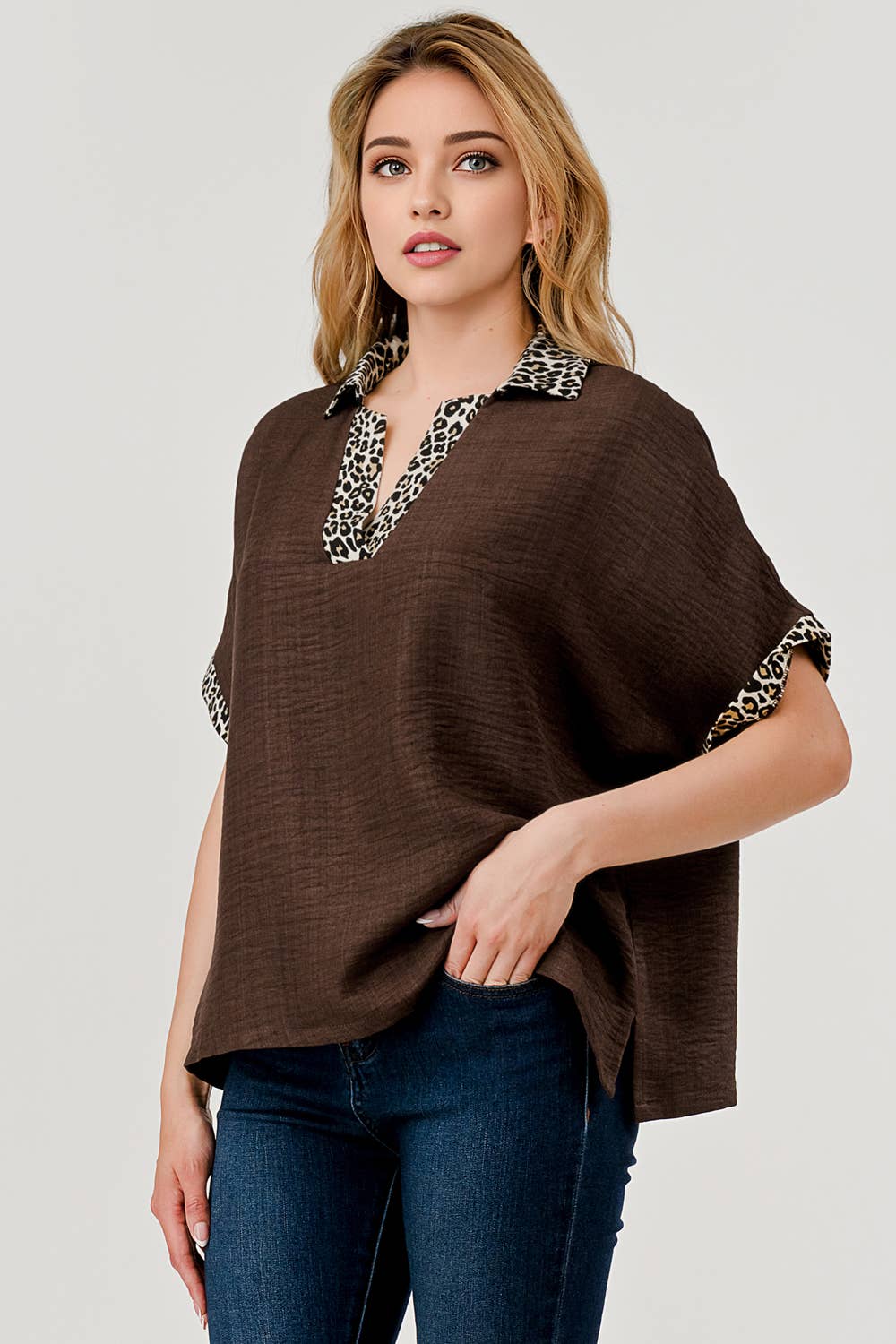 Danni Short Sleeve Leopard Print Color Block Top Coffee 9923