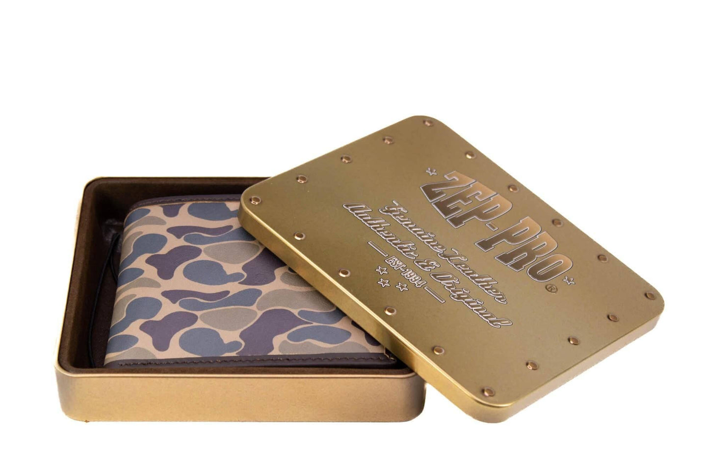 Shot Men's Bifold Old School Camo Leather Wallet.