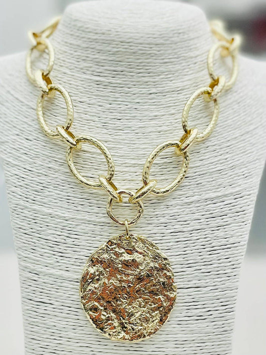 CHIC - Hammered Chain w/Pendant (gold) NK621