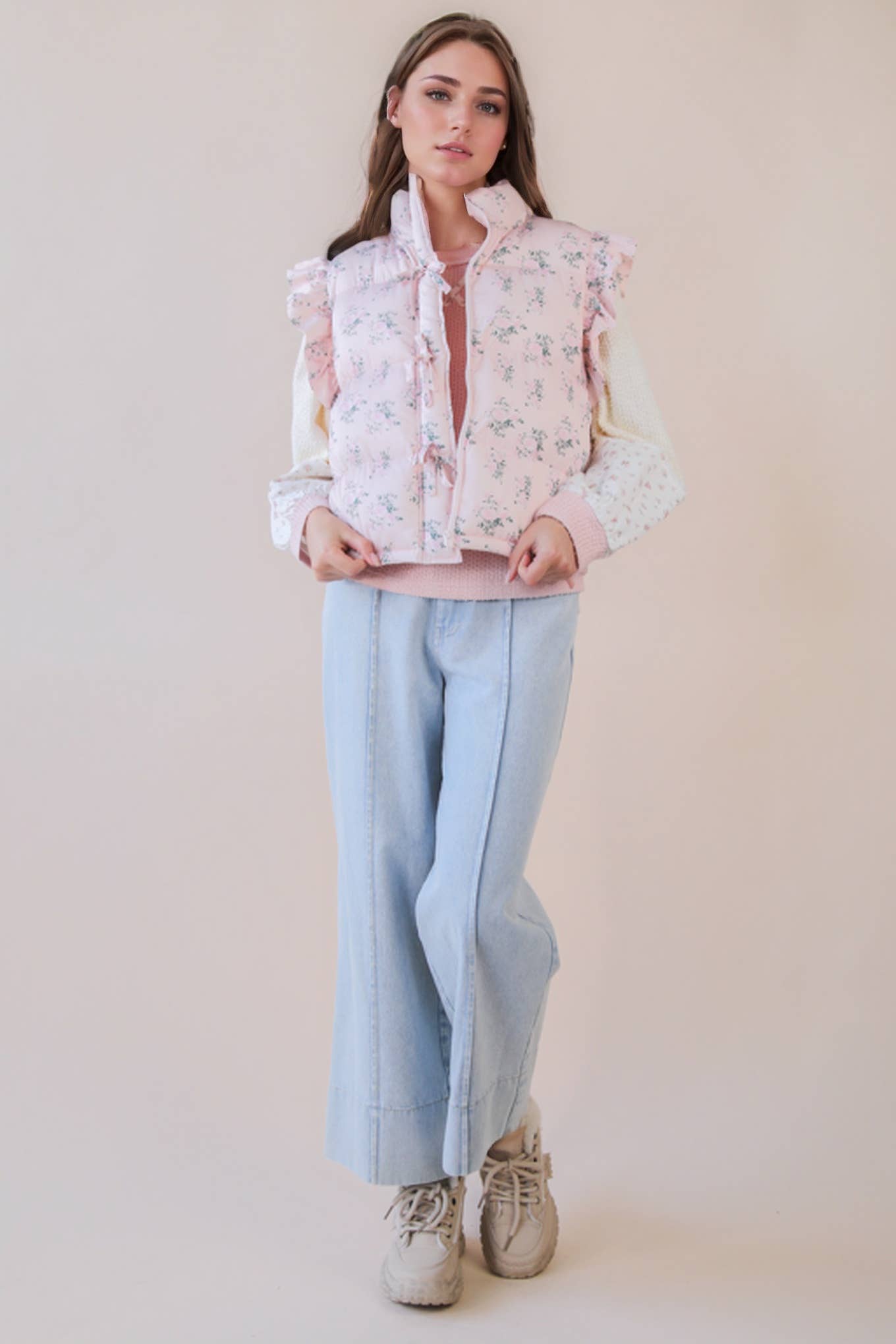 NJ90385-Front Bow Ruffle Sleeve Puffer Vest