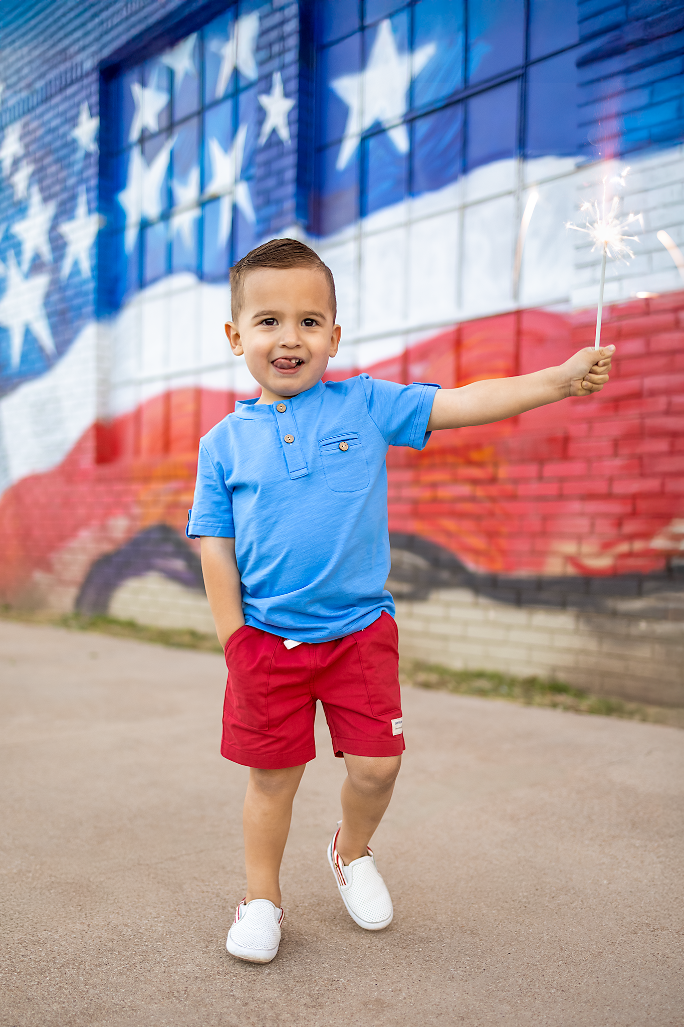 Boys Red Drawstring Shorts, Pockets, Above the knee