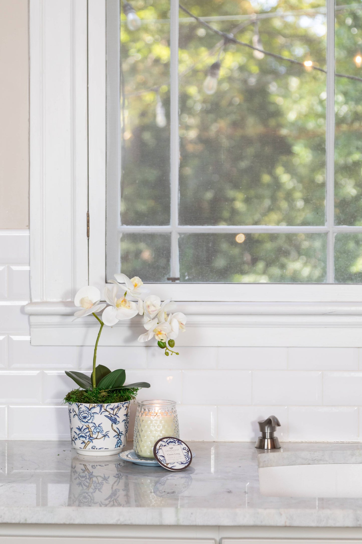 Classic Linen Signature Candle