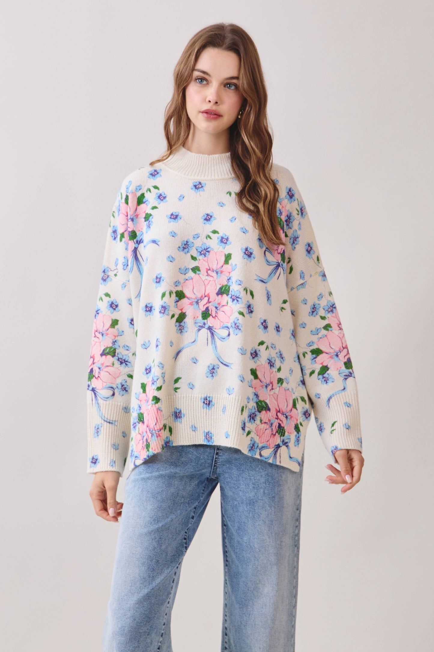 CW2645-All Over Floral Print Knit Pullover Sweater