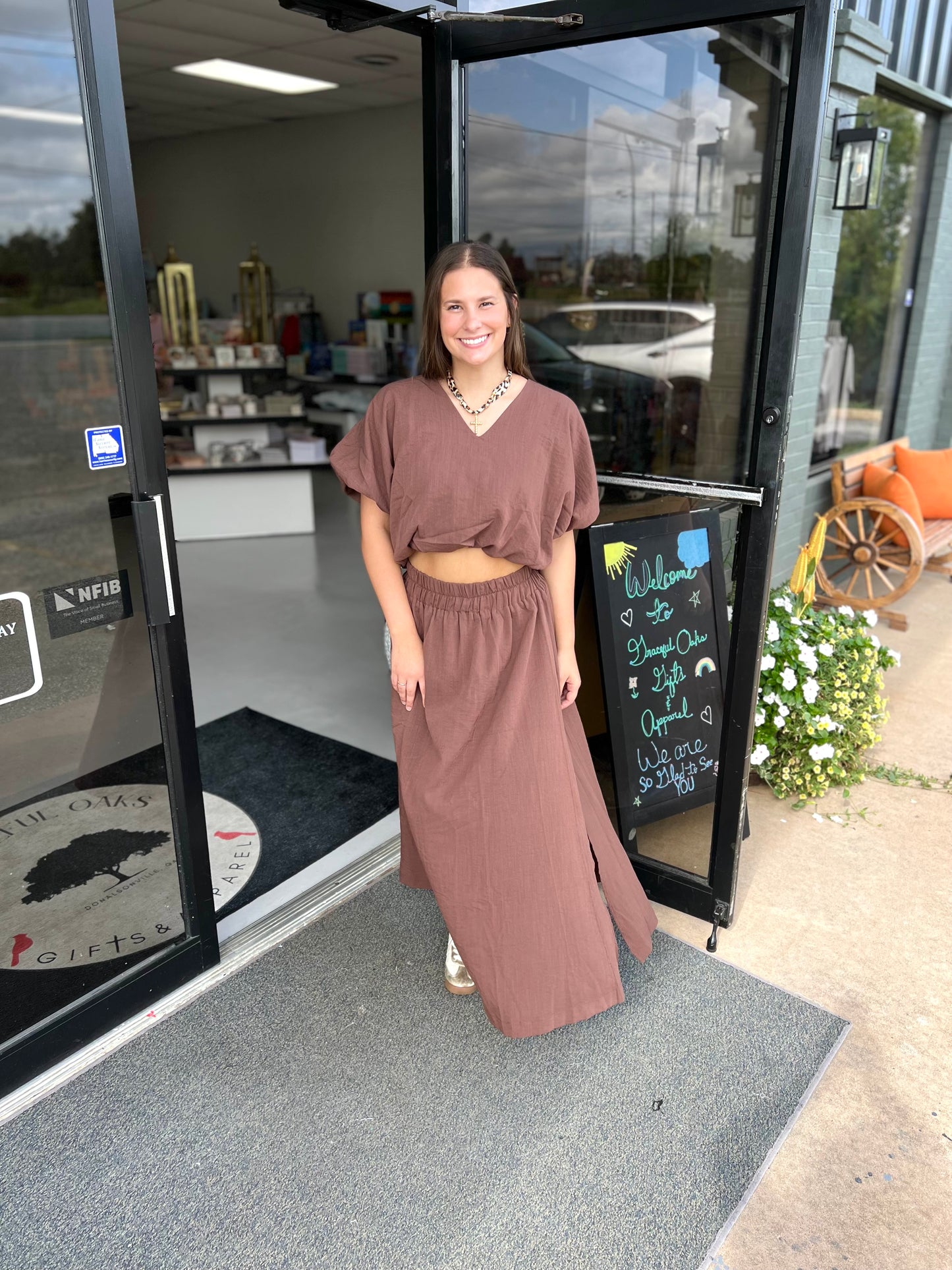 Entro Sets Mocha Skirt & Top