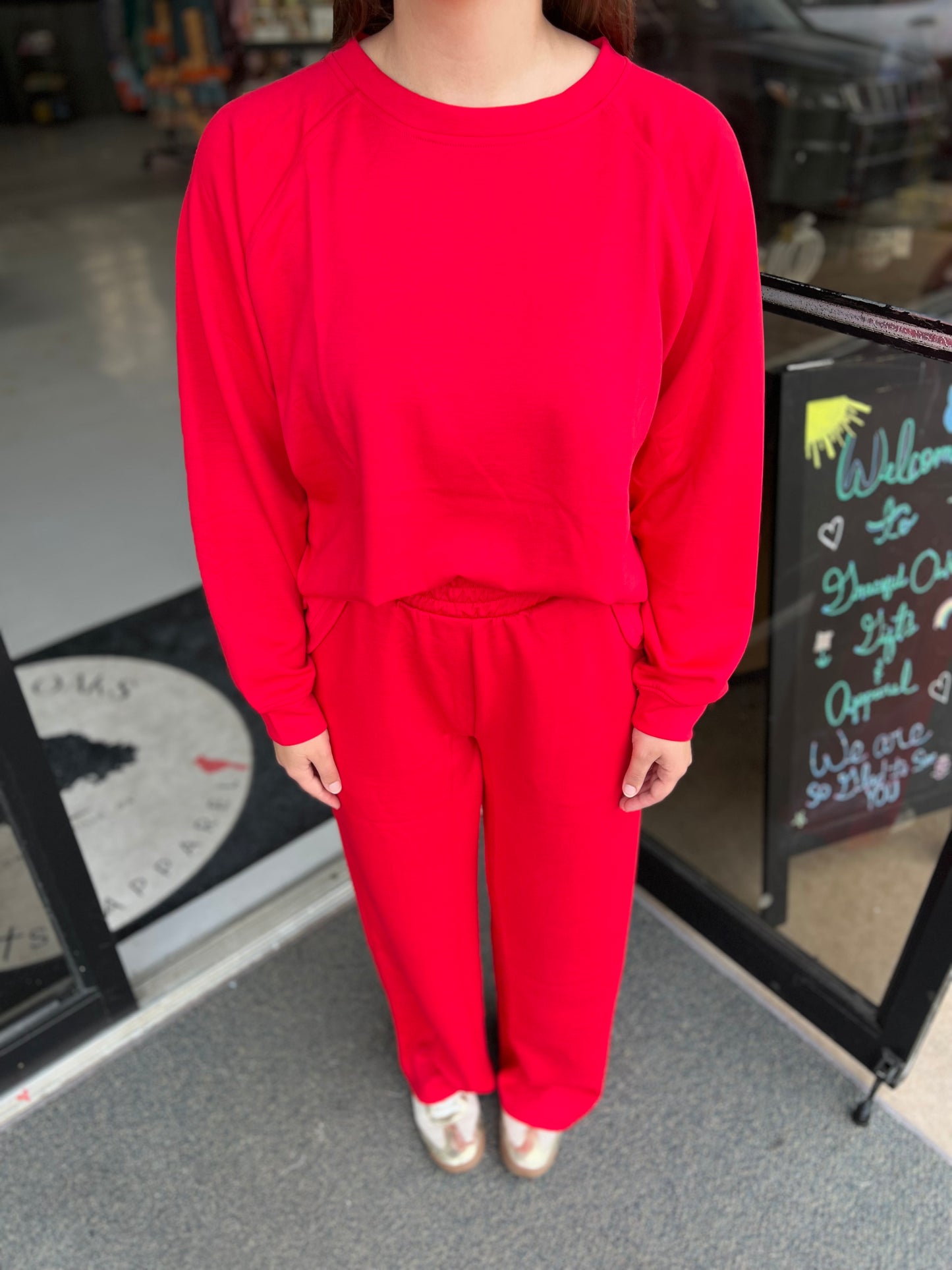 Scuba Crewneck Pullover & Pants