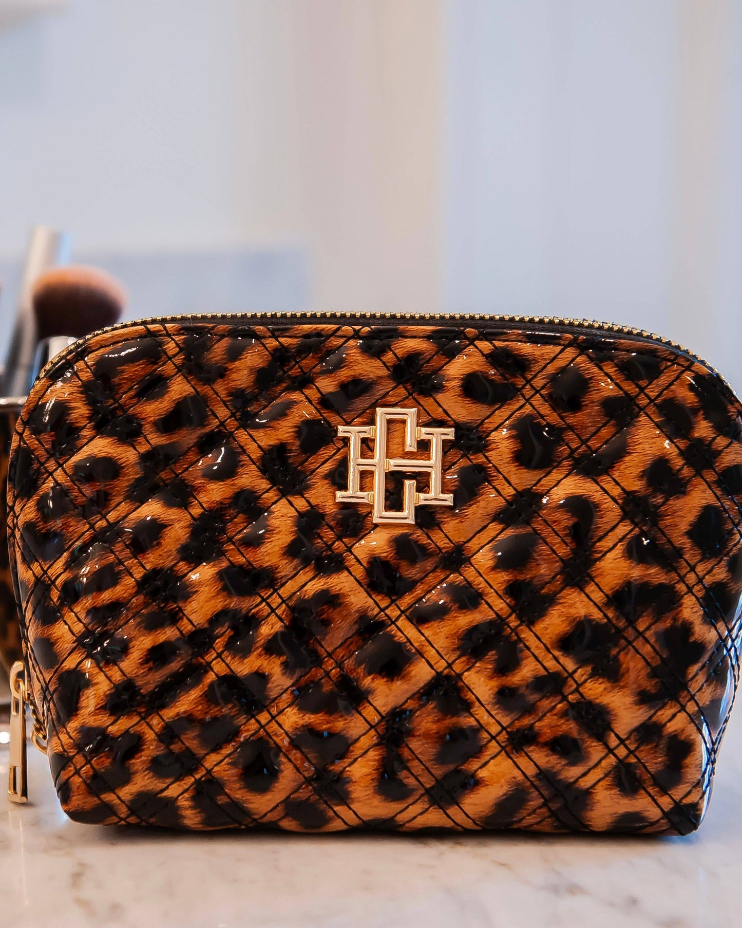 Capri Large Pouch Spotted Patent