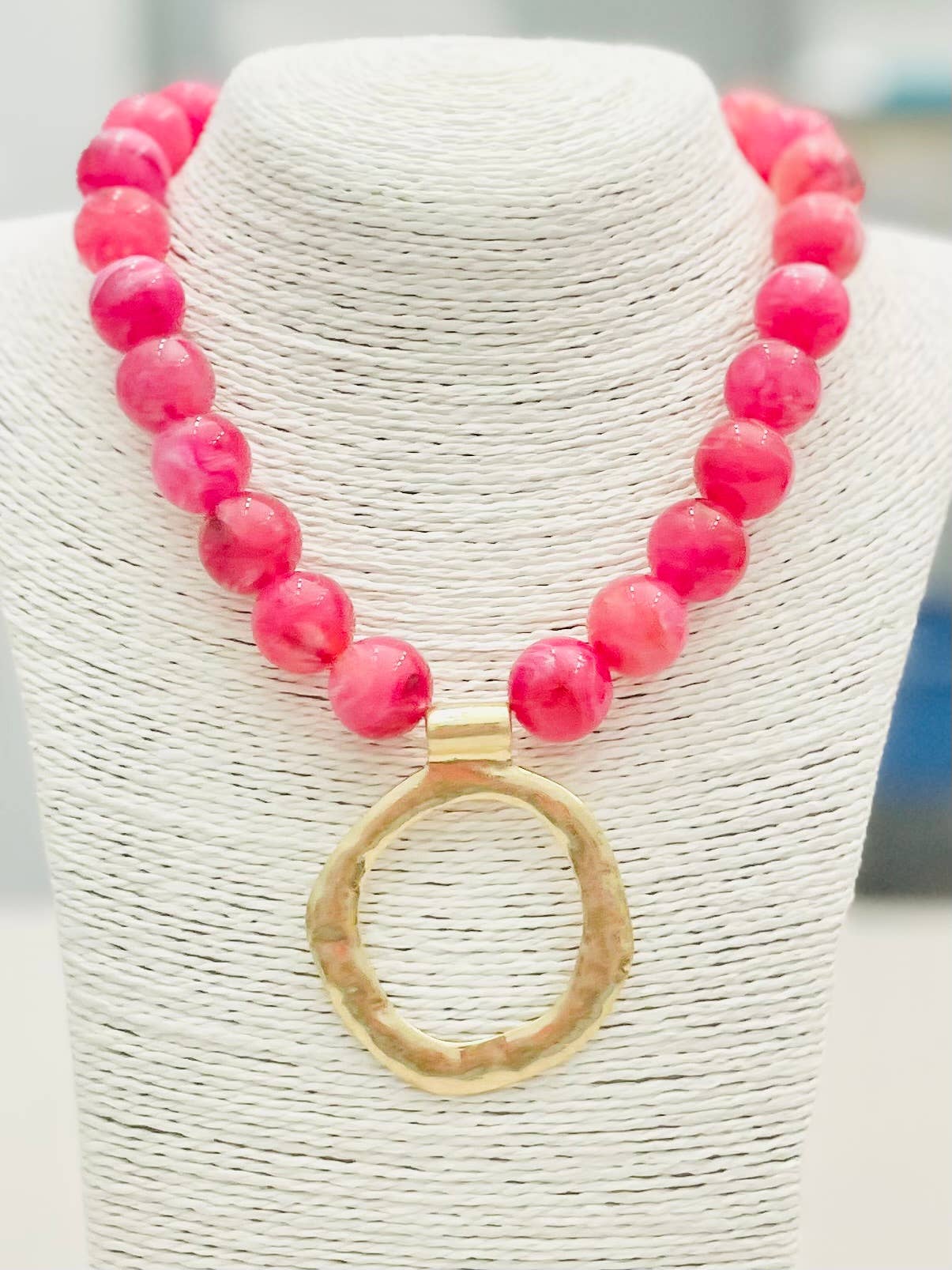 PENDANT - Big Ball Necklace w/Pendant (raspberry) NK615