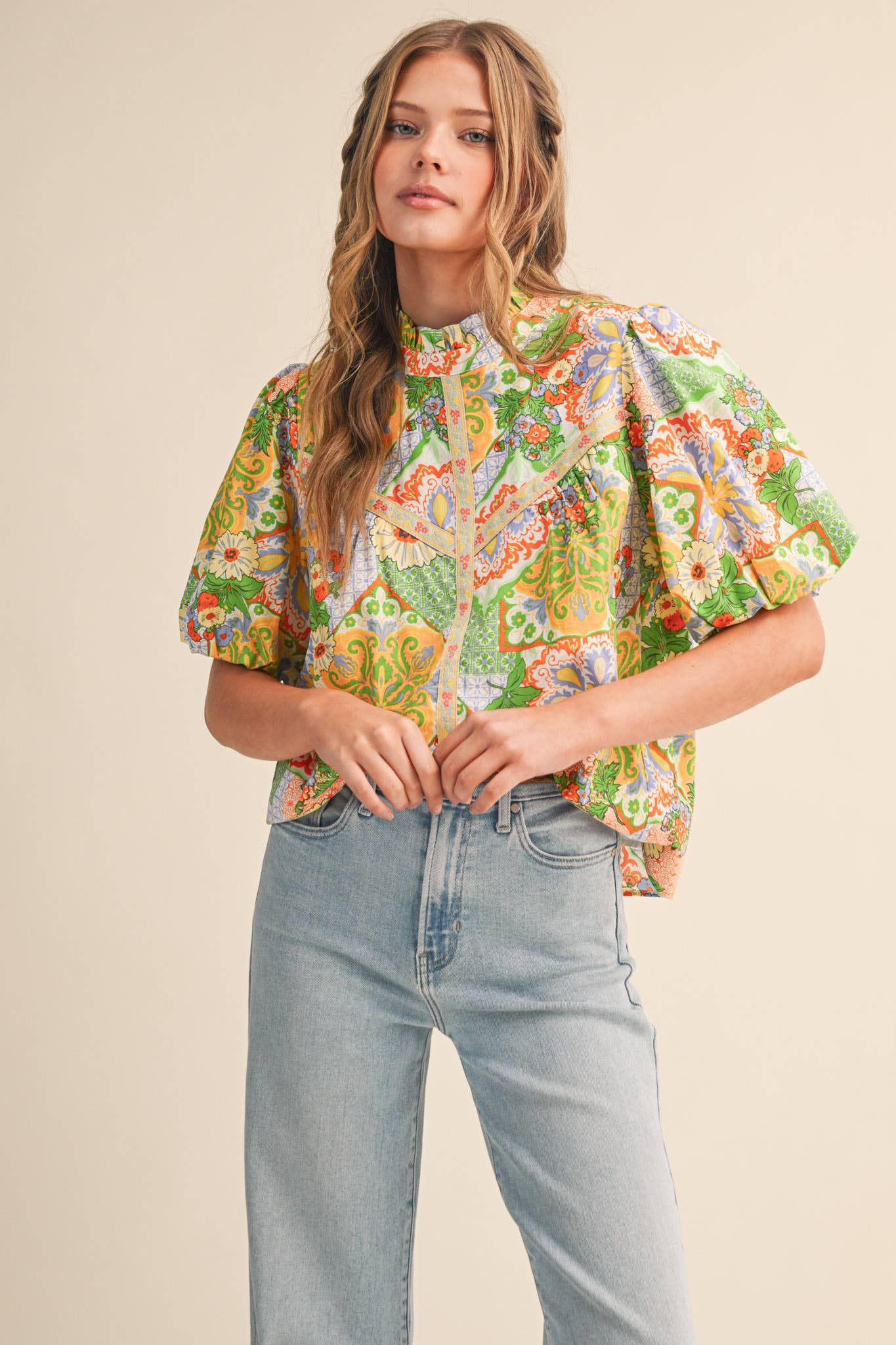 EXCLUSIVE FLORAL PRINT EMBROIDERY TRIM TOP MTP4610