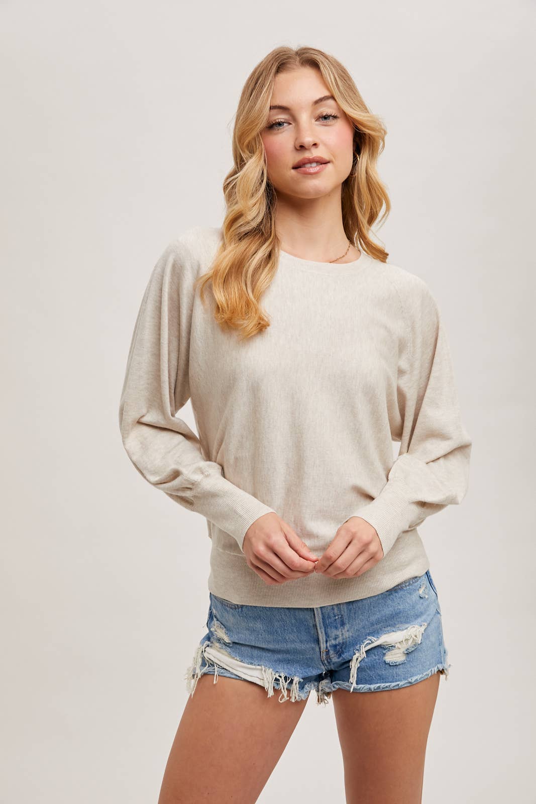 LIGHTWEIGHT KNIT SWEATER PULLOVER