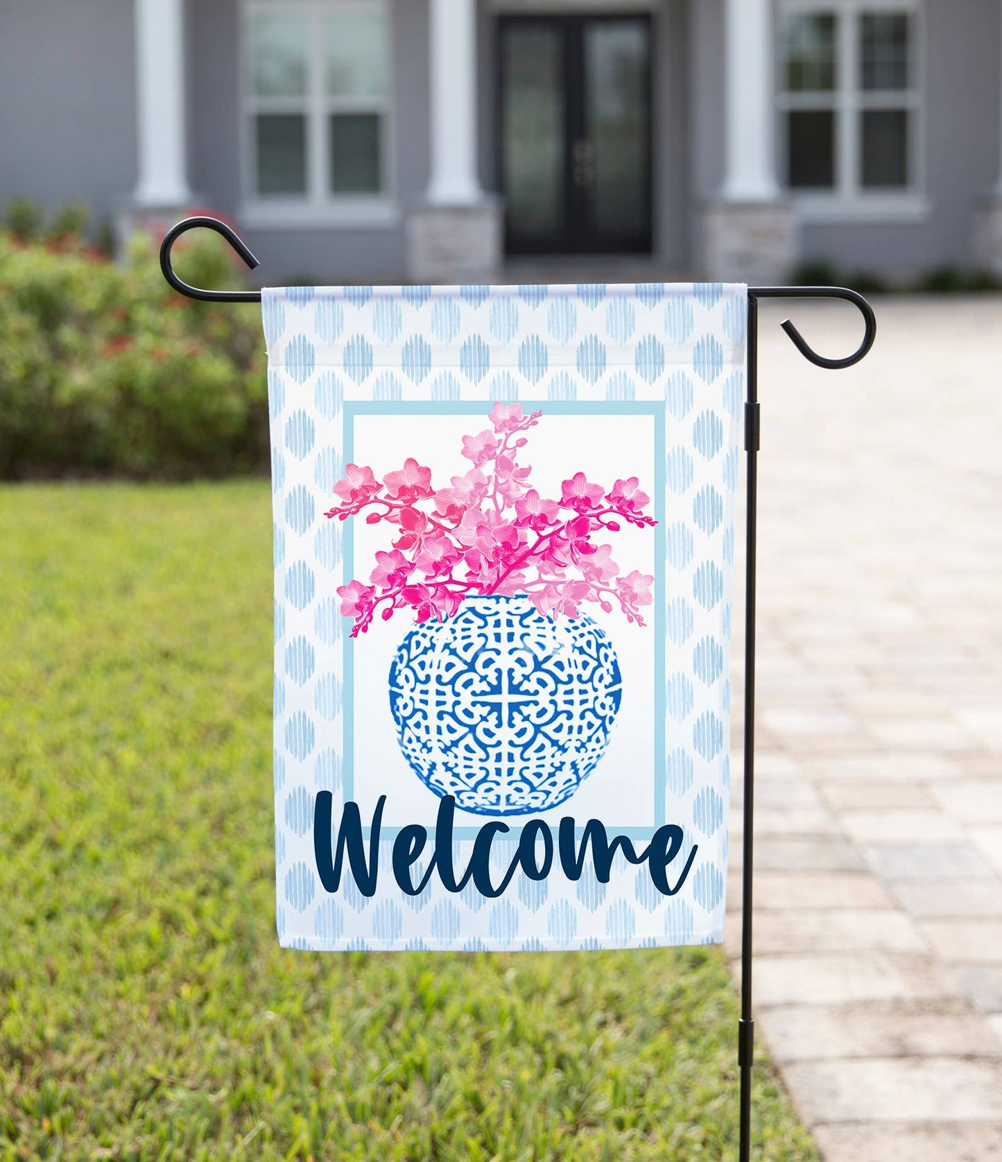 Spring Garden Flag - Chinoiserie Vase Pink Florals