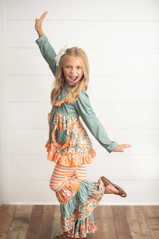 Kids Sage Floral Pocket Two Piece Bell Bottom Ruffle Set