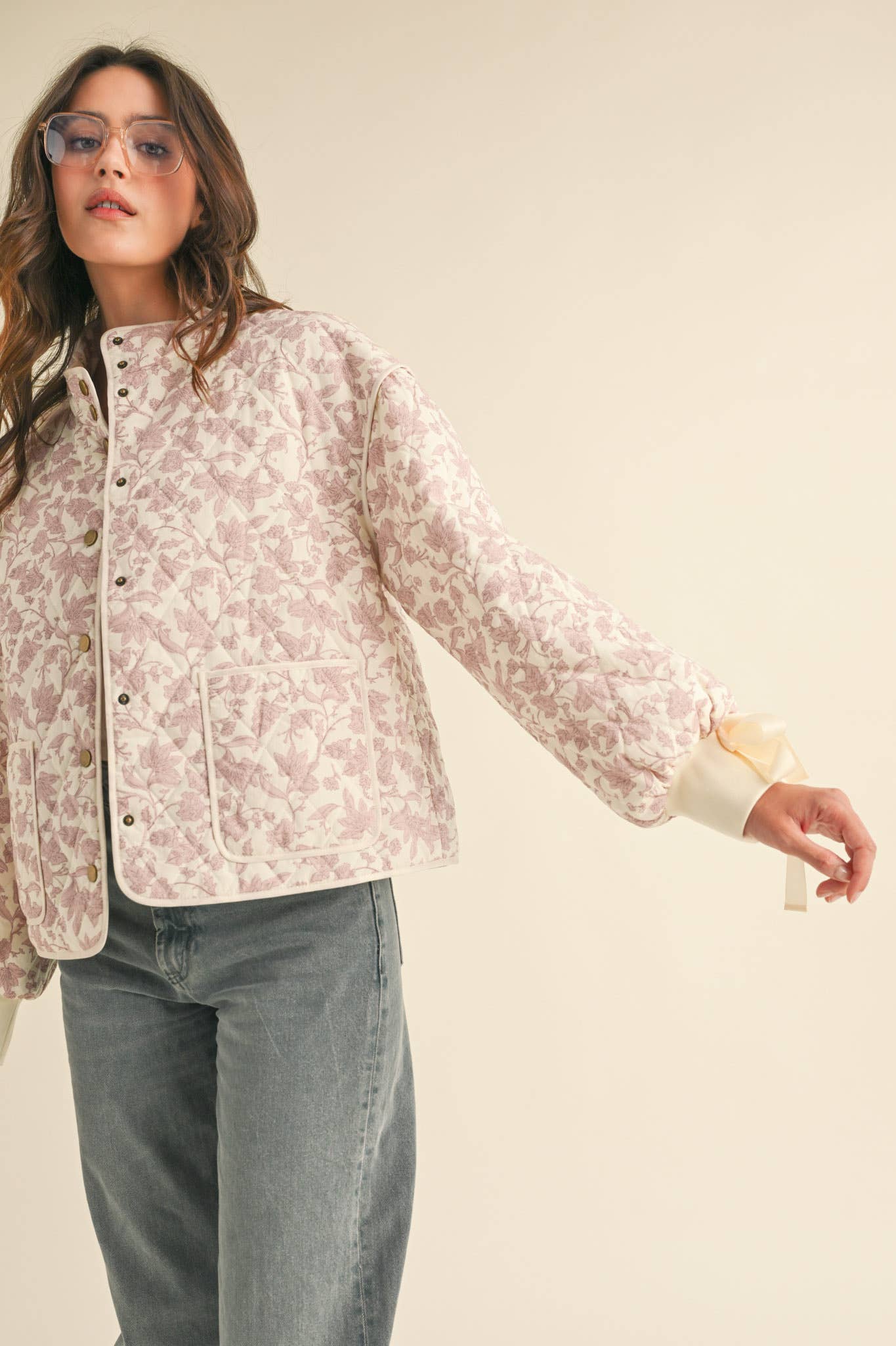 FLORAL QUILTED JACKET WITH RIBBON DETAIL MJK3622
