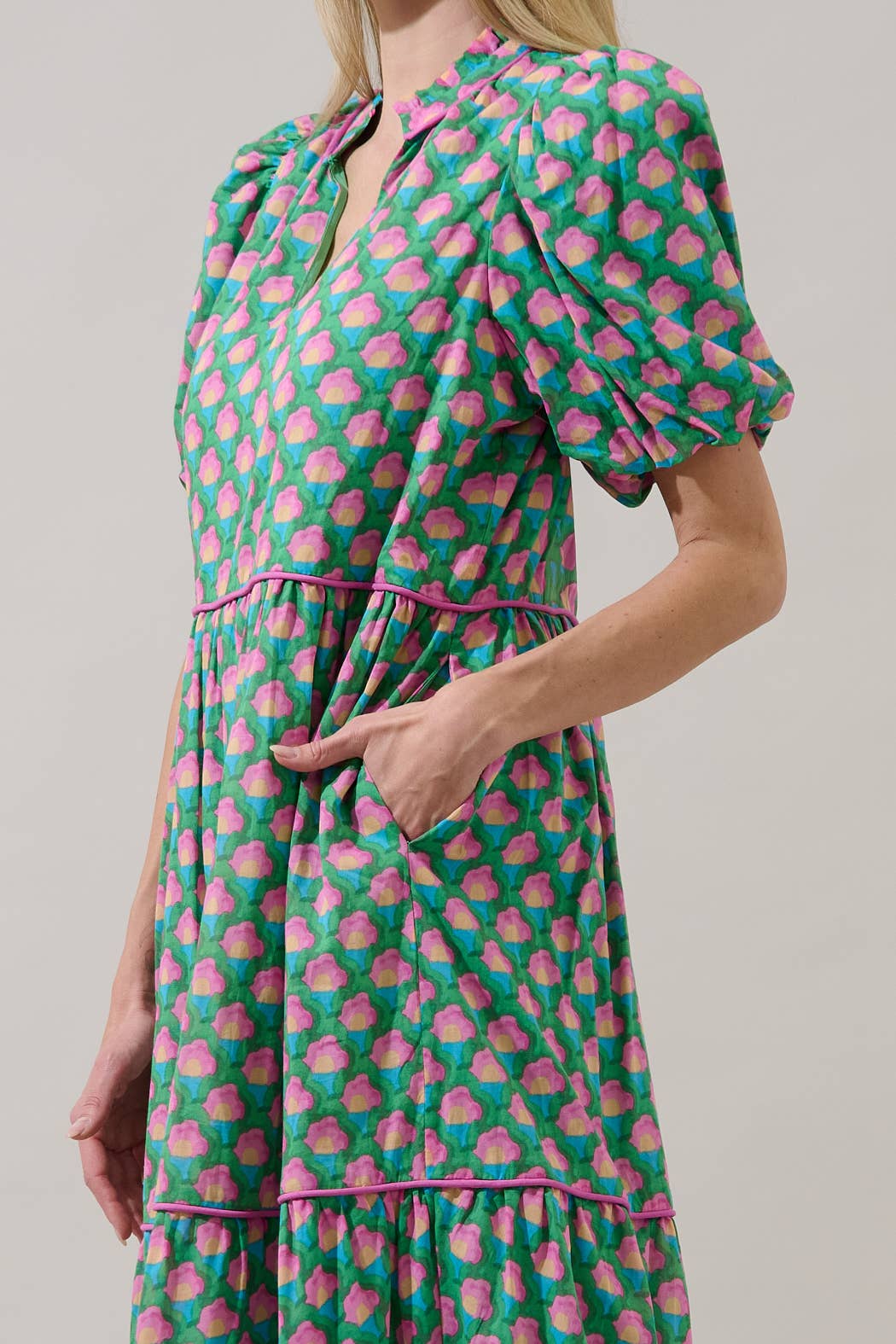 Gercy Abstract Renley Tiered Maxi Dress