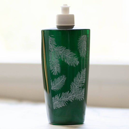 Christmas Spruce Dish Soap   Winter Pine Scented   16.9 oz