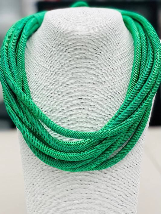 Slub 8-Strand Necklace (kelly green) NK263